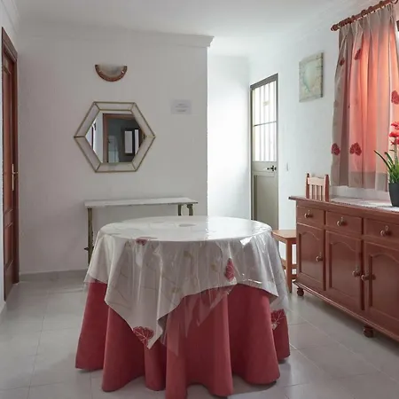 Guerra Hostel Marbella