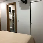 Hostel Guerra Μαρμπέλλα